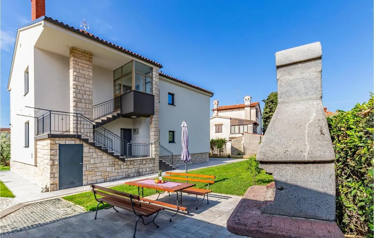 Nice Apartment In Medulin With Wifi