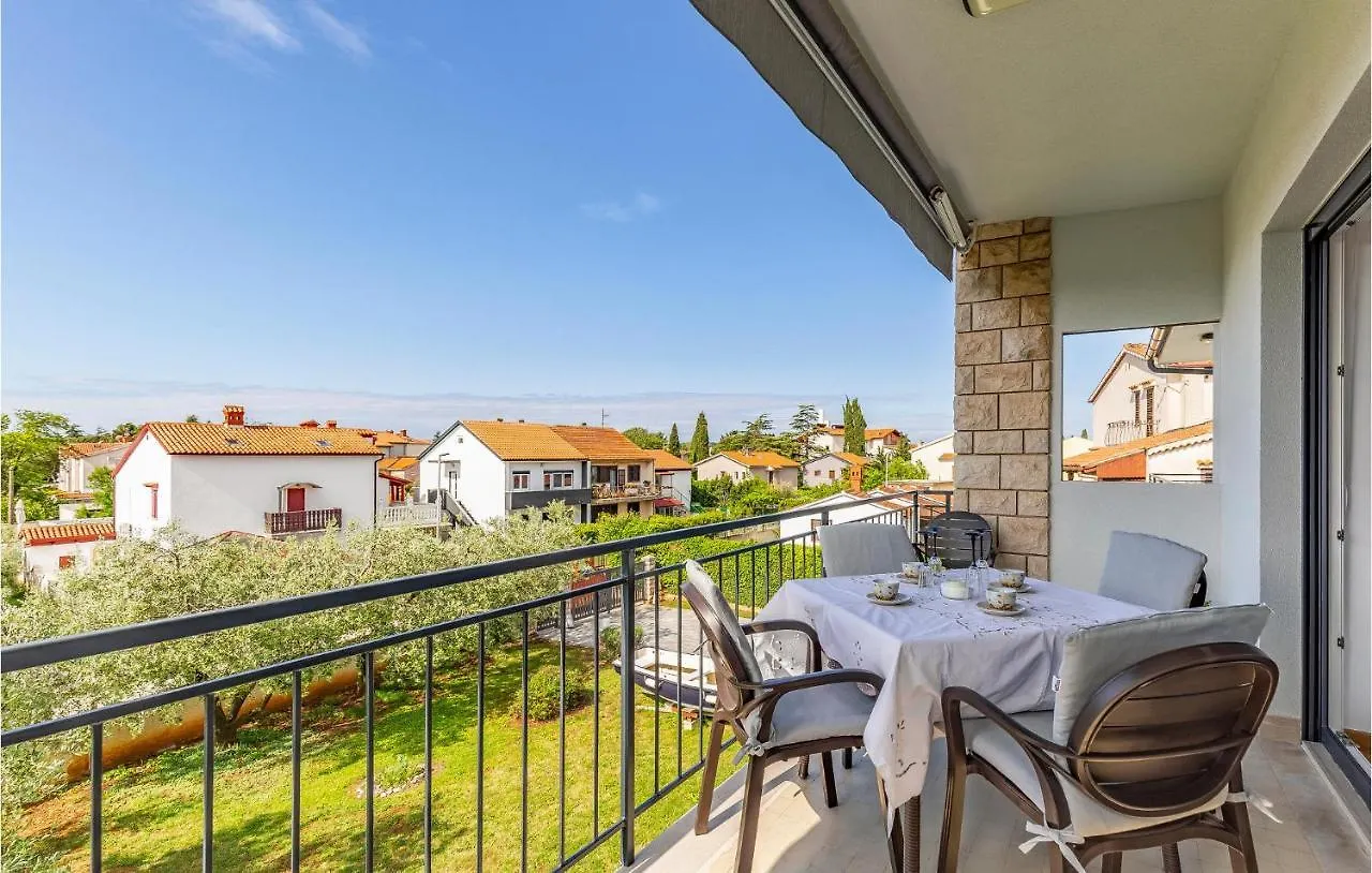 Nice Apartment In Medulin With Wifi