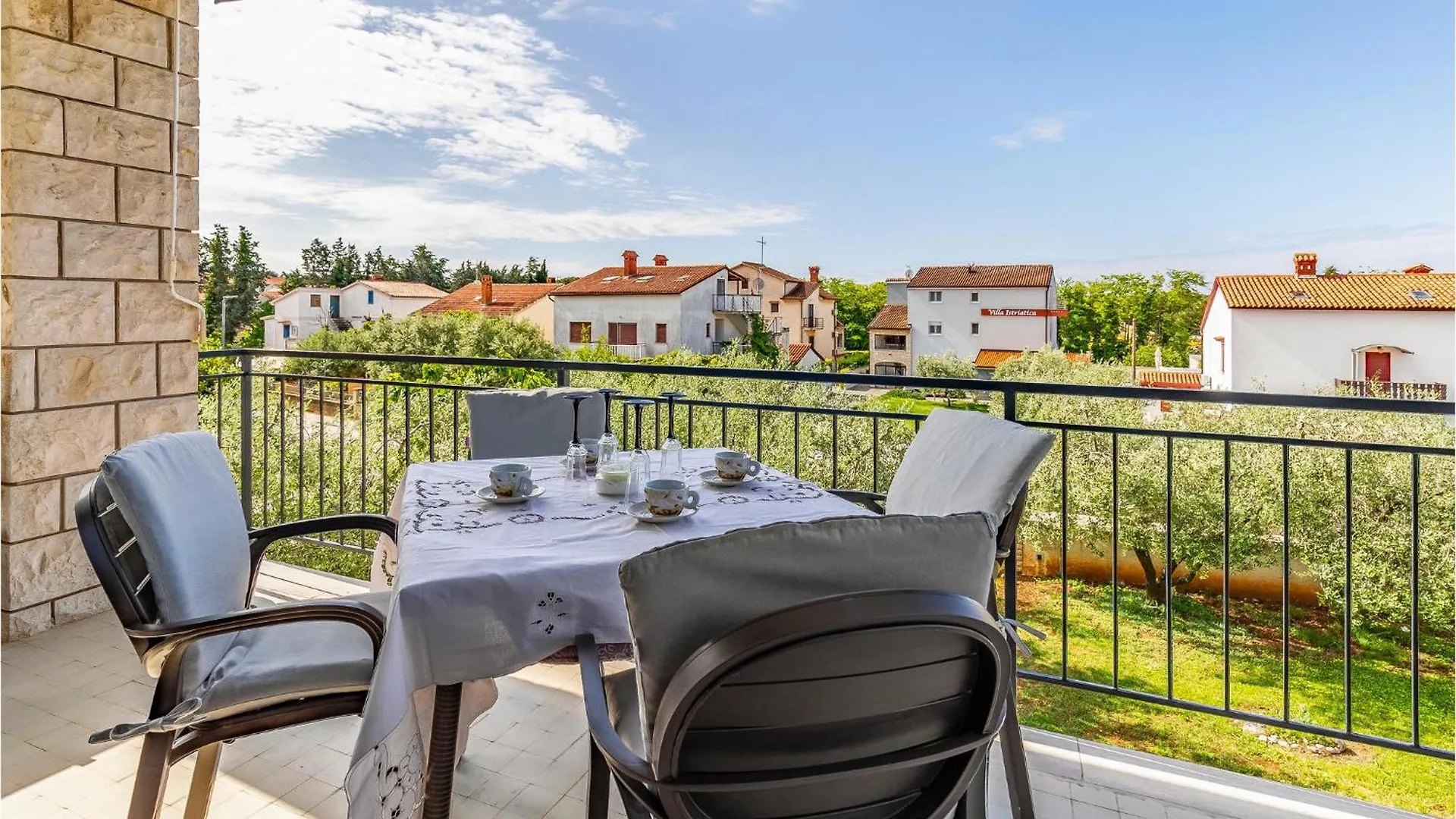 Nice Apartment In Medulin With Wifi